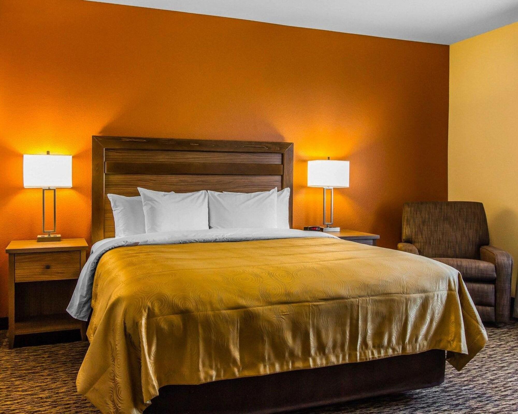 Mainstay Suites Watford City - Event Center Kültér fotó