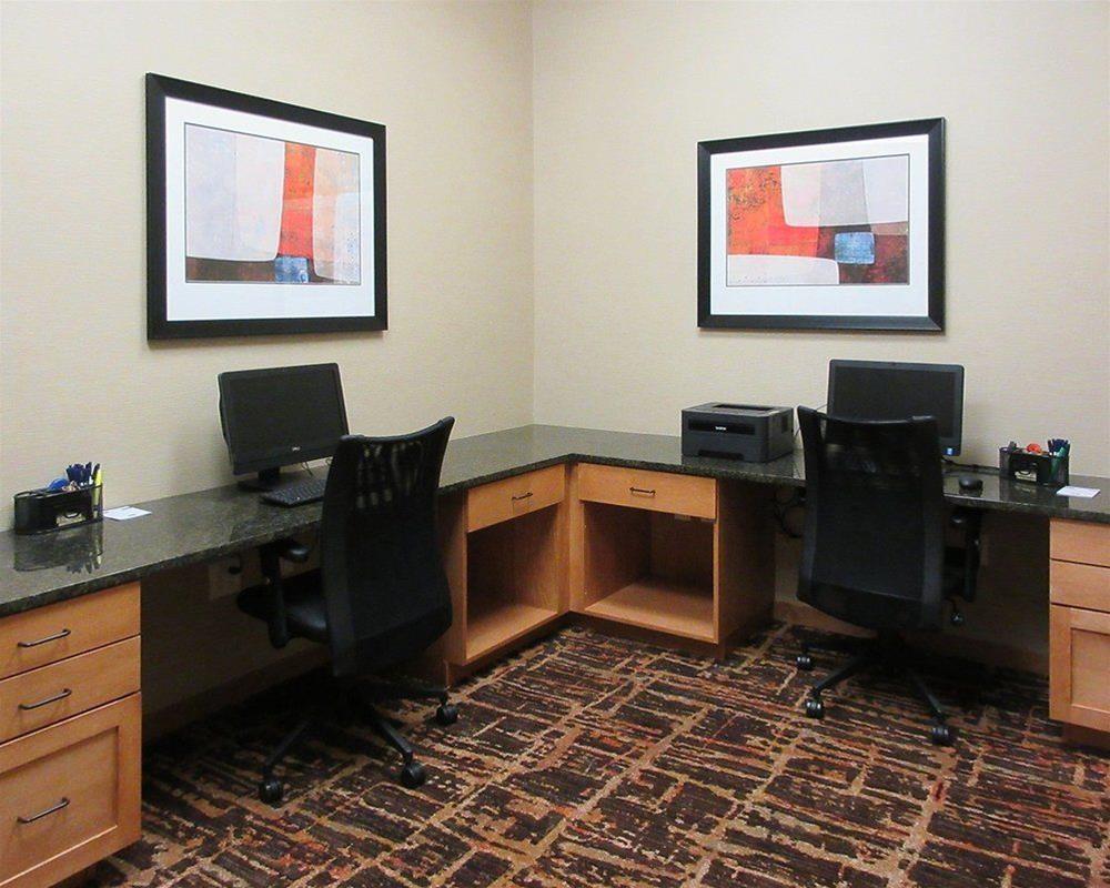 Mainstay Suites Watford City - Event Center Kültér fotó