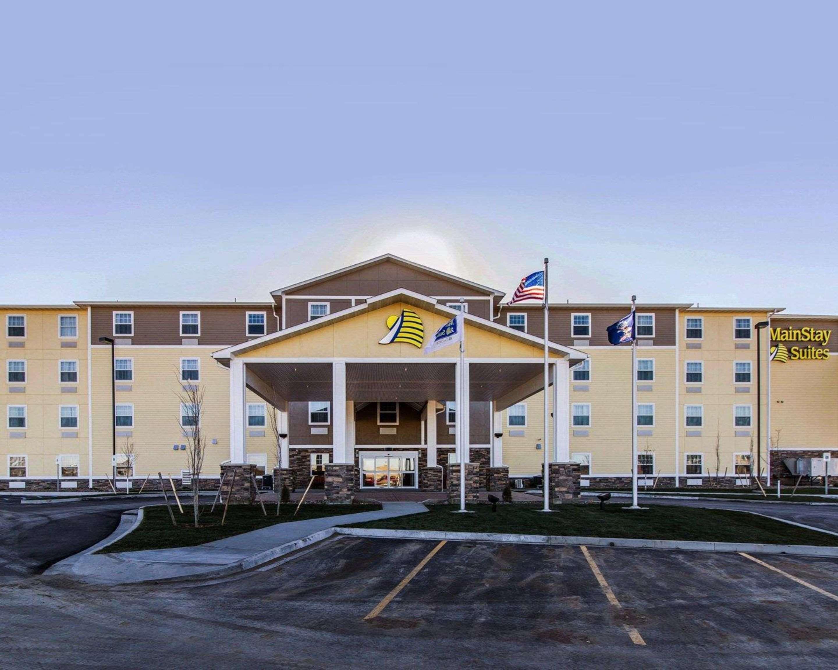 Mainstay Suites Watford City - Event Center Kültér fotó