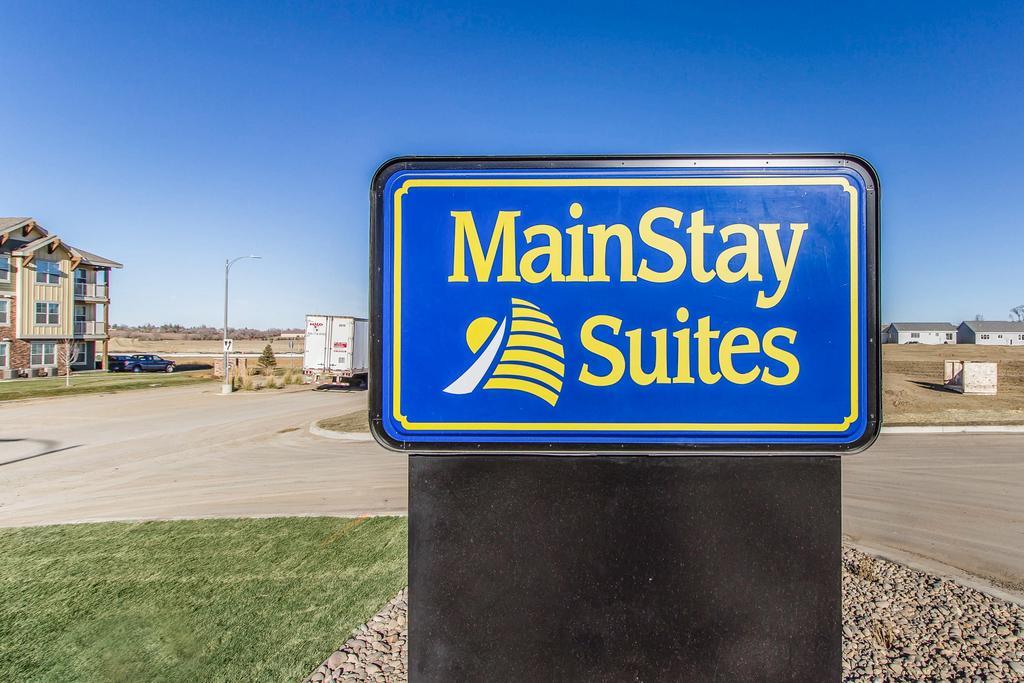 Mainstay Suites Watford City - Event Center Kültér fotó